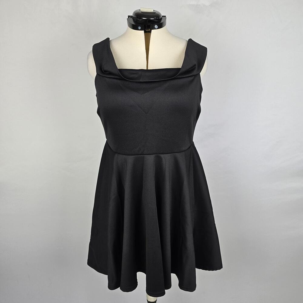 Boohoo Dress Women's 14 Black Sleeveless Ruffles Fit and Flare Mini